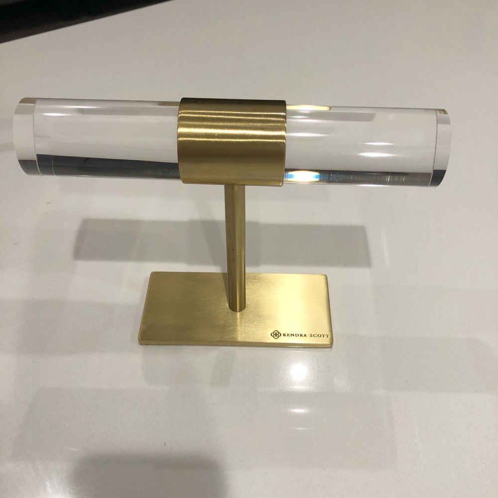 Small T-Bar Jewelry Stand In Antique Brass